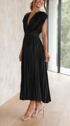 Carolina | Pleated V-Neck Midi Dress