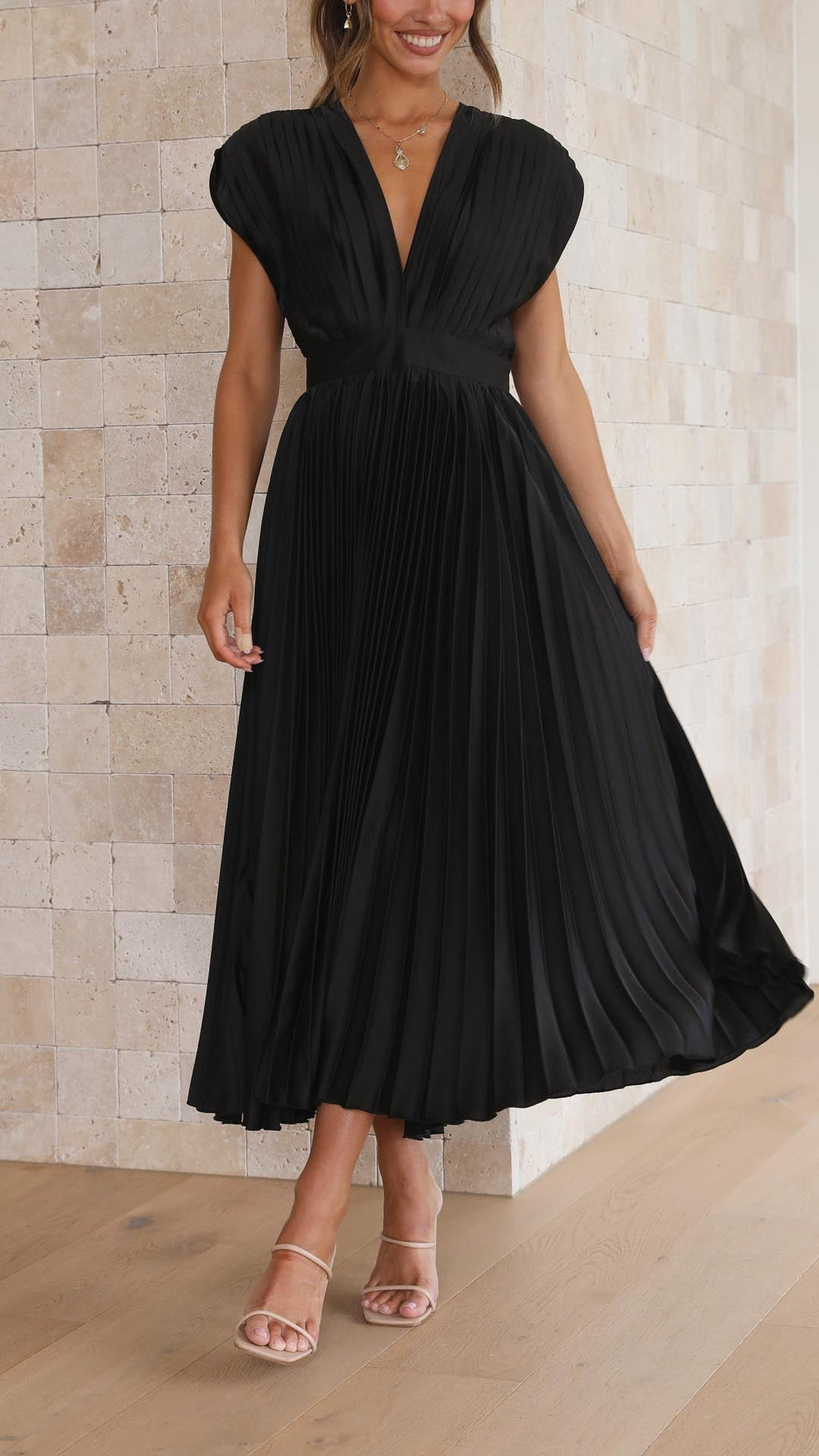 Carolina | Pleated V-Neck Midi Dress