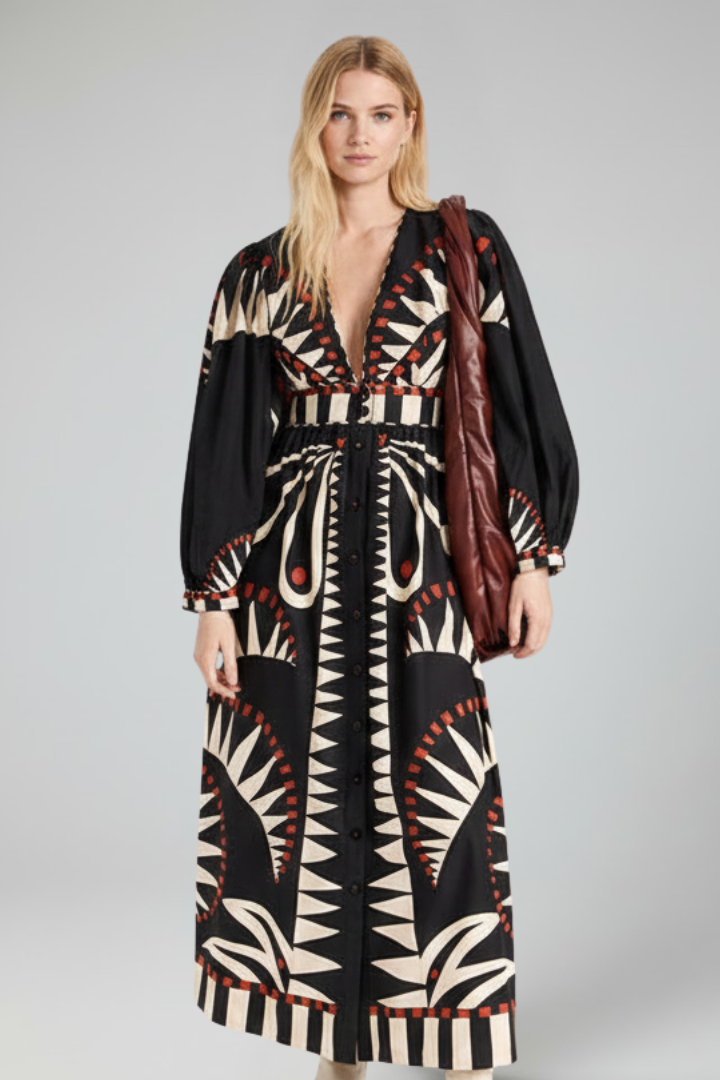 Chiara | Flowing V-Neck Long Sleeve Maxi Dress