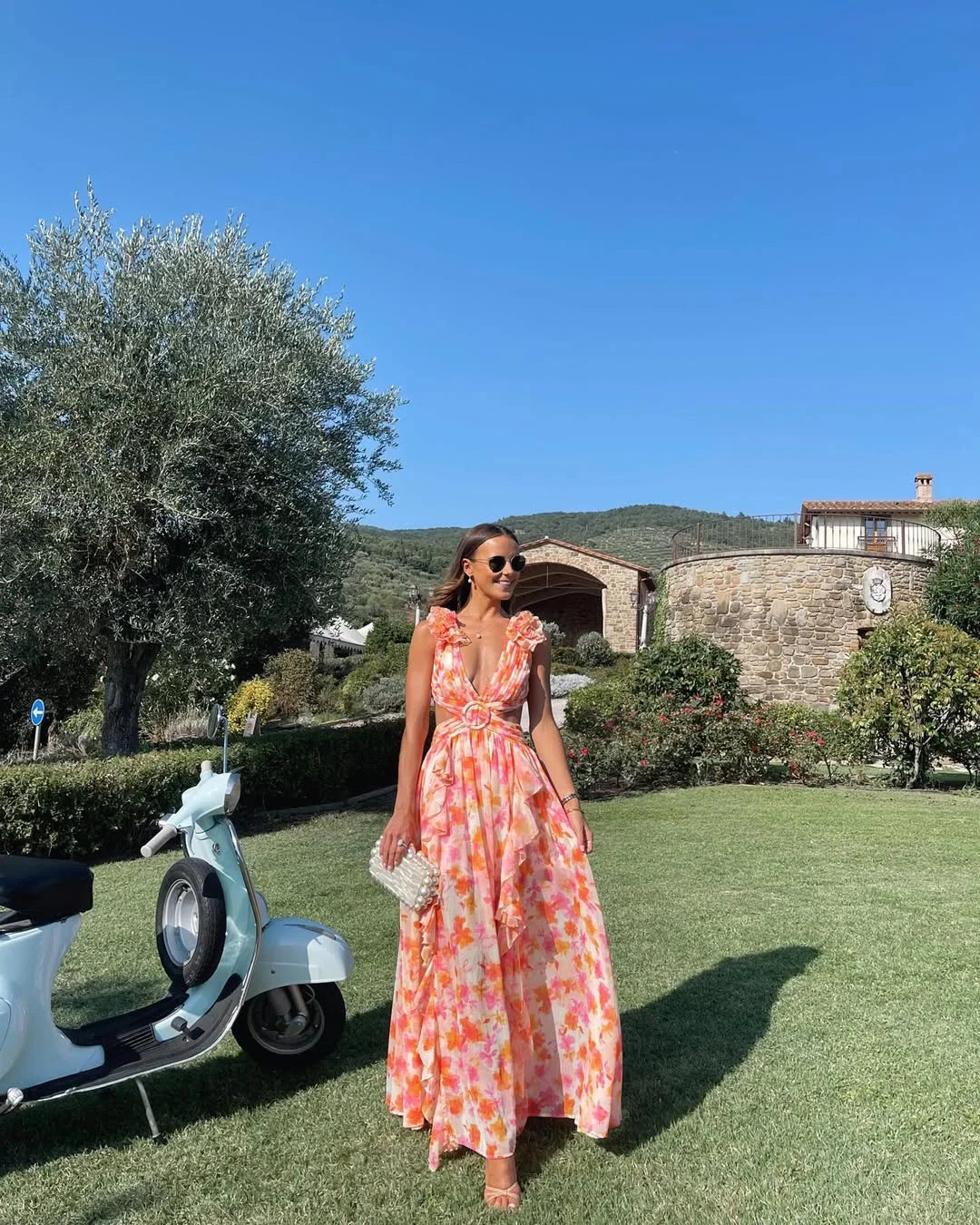 Florence | Fitted Sleeveless Floral Maxi Dress