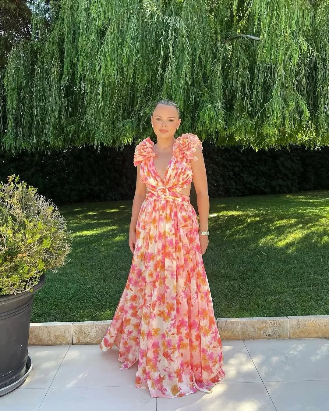 Florence | Fitted Sleeveless Floral Maxi Dress
