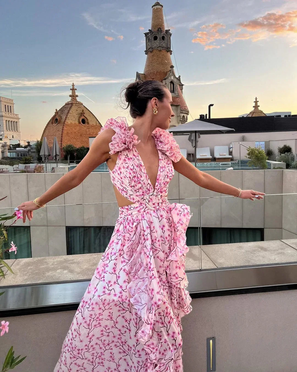 Florence | Fitted Sleeveless Floral Maxi Dress
