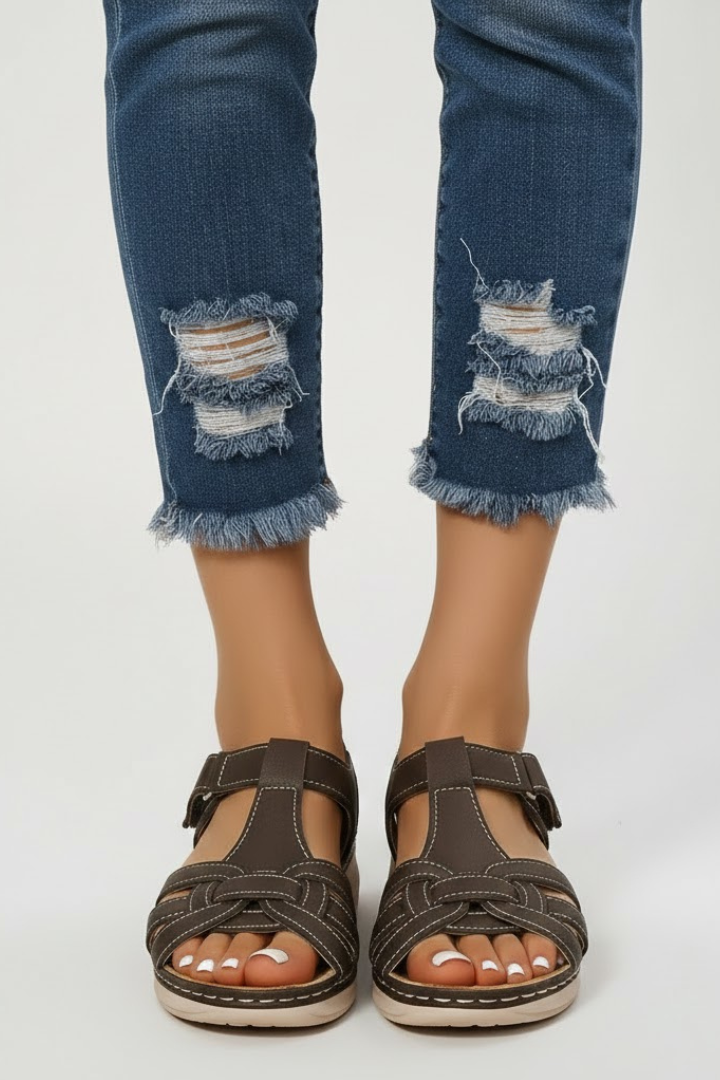 Harlow | Retro Strap Buckle Sandals