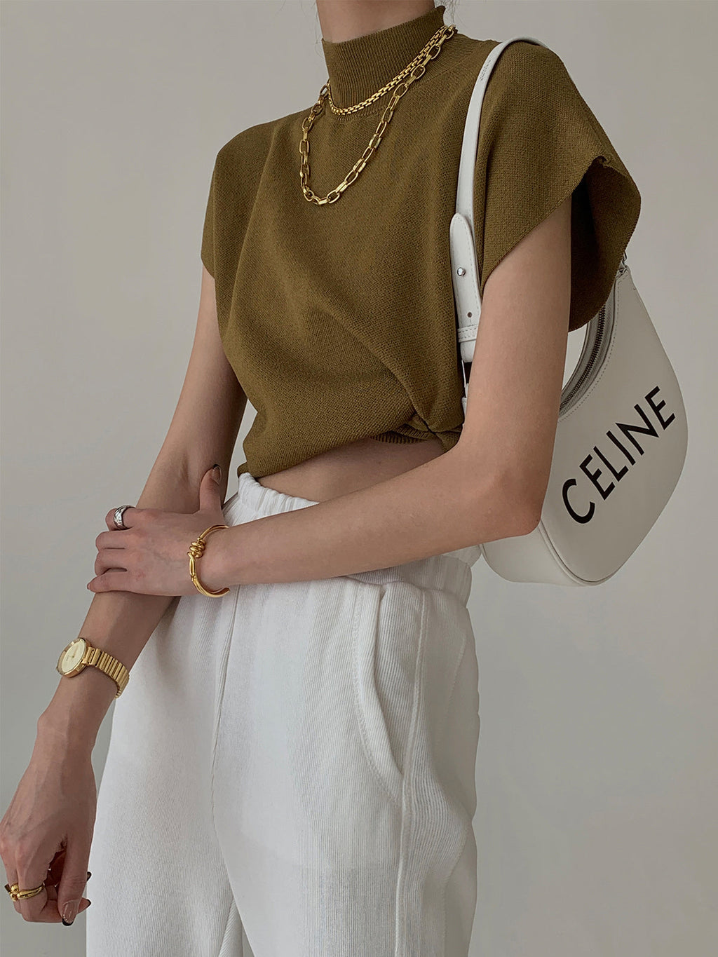 Katya | Slim Fit Mock Neck Short Sleeve Top
