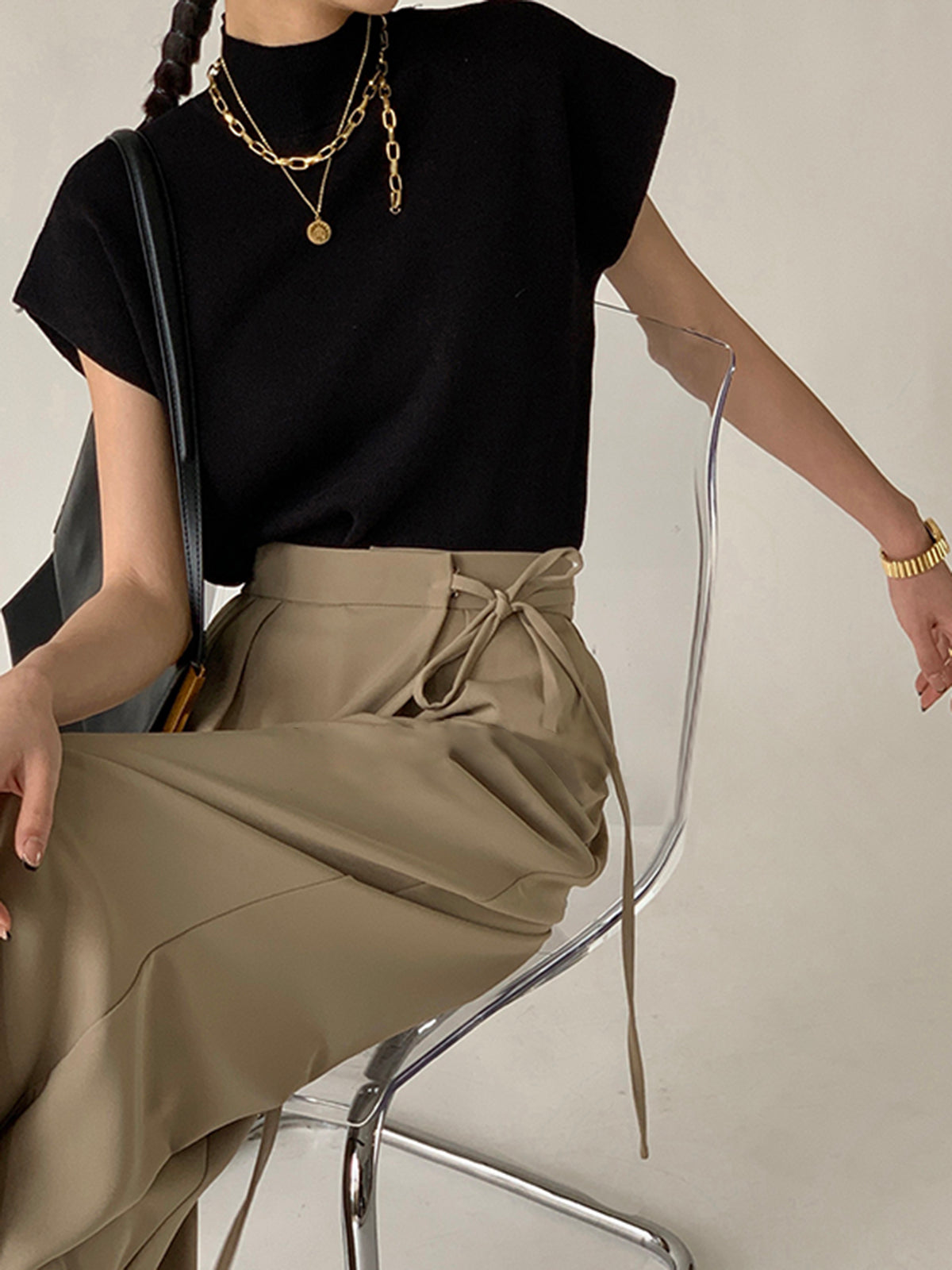 Katya | Slim Fit Mock Neck Short Sleeve Top