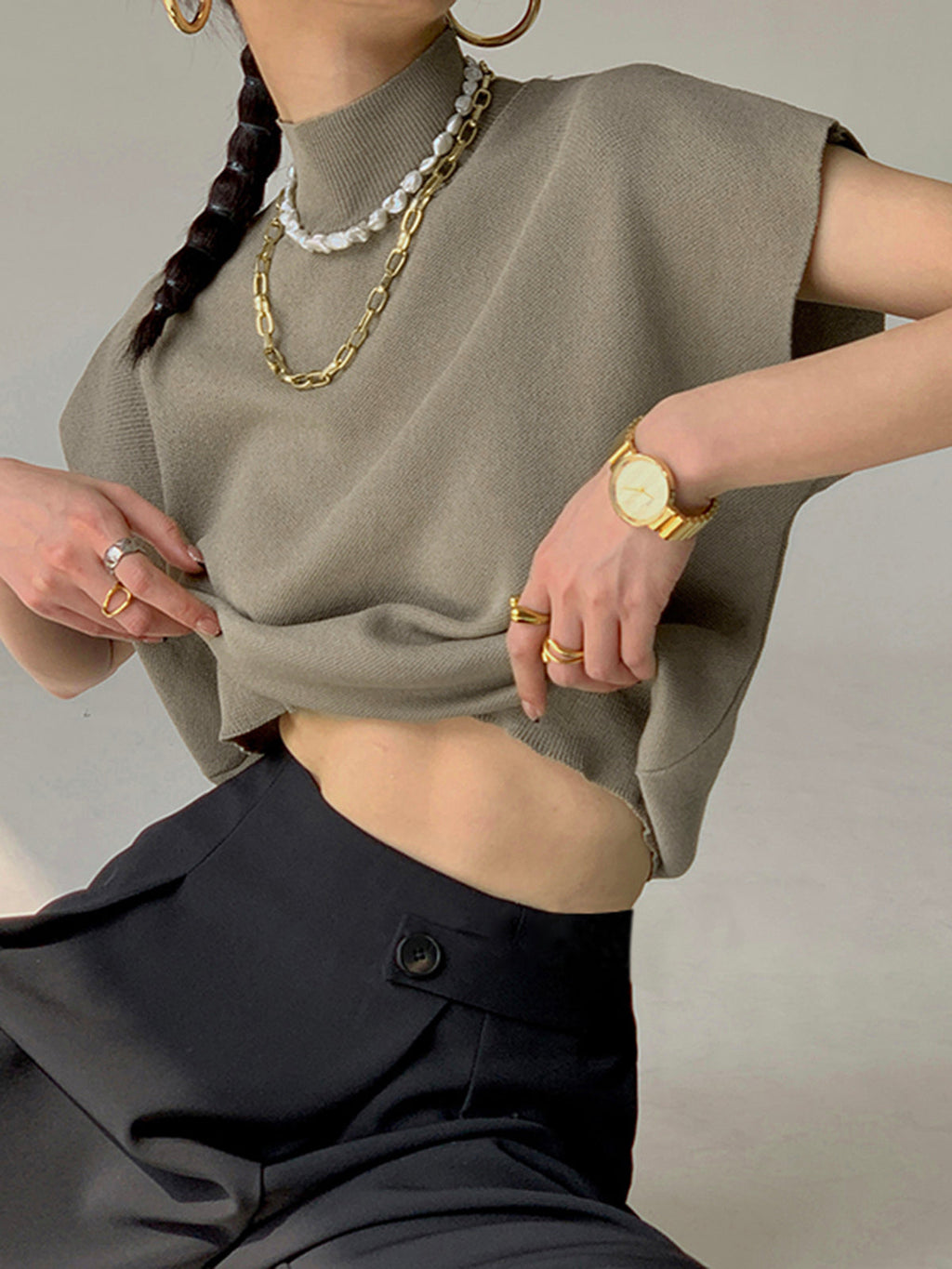 Katya | Slim Fit Mock Neck Short Sleeve Top