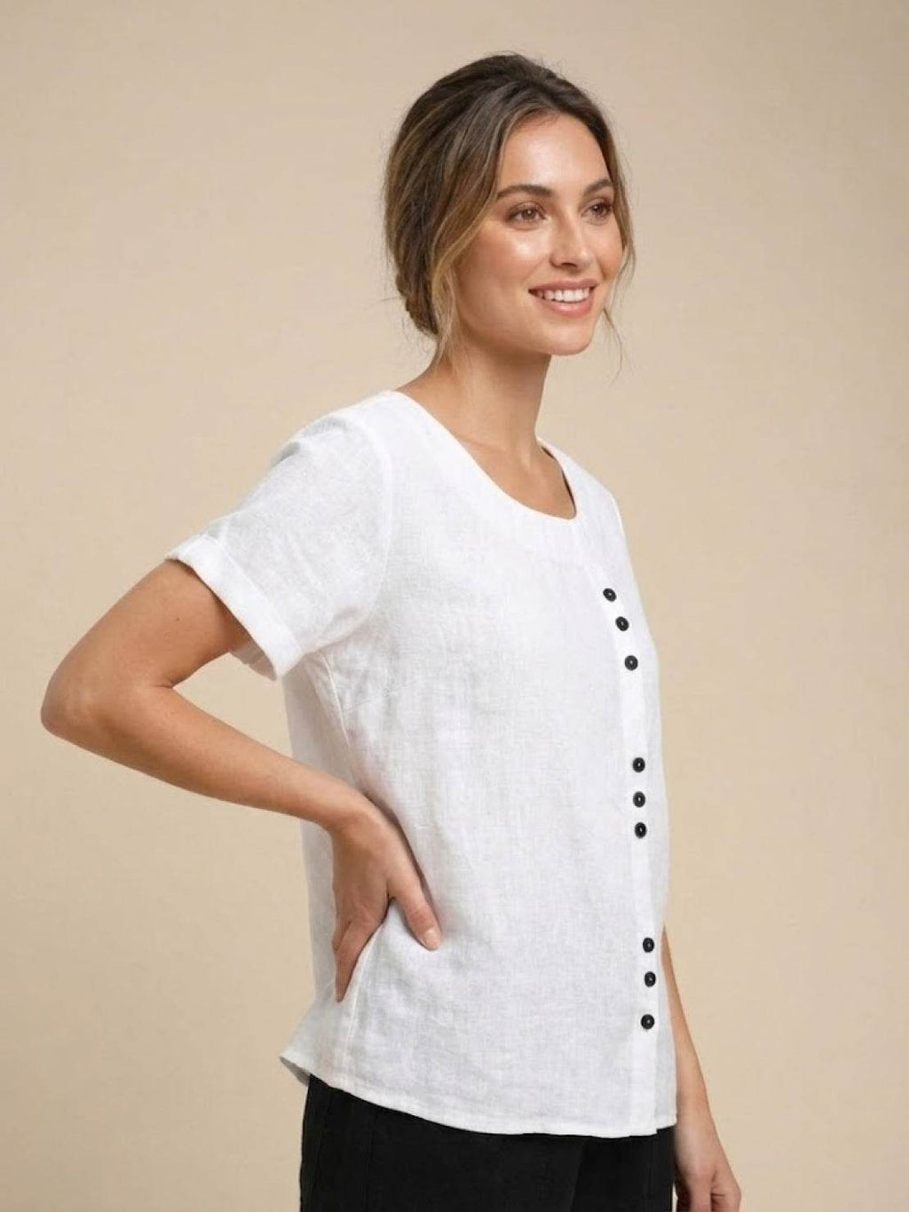 Matilda | Relaxed Fit Round Neck Button Blouse