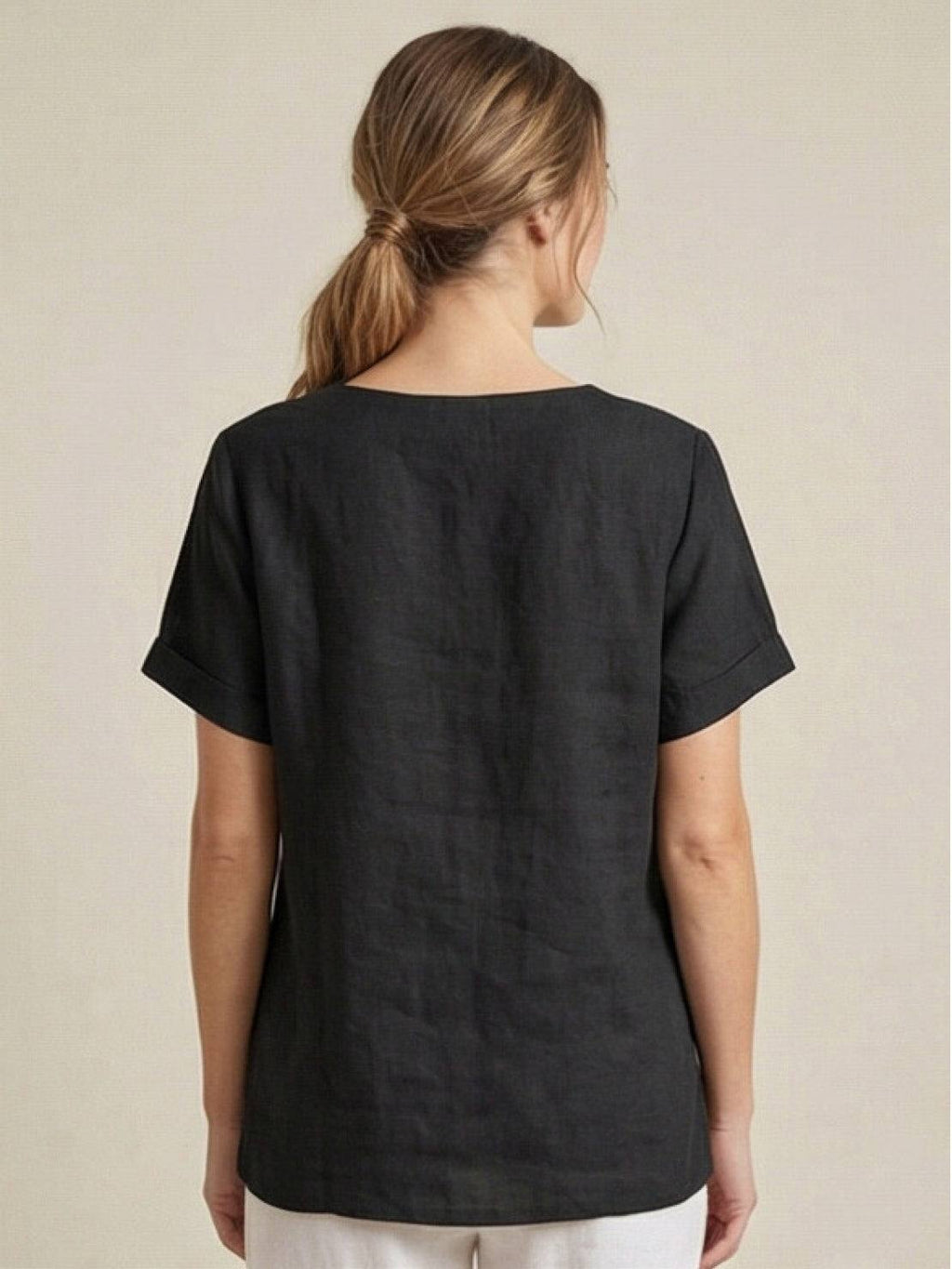 Matilda | Relaxed Fit Round Neck Button Blouse