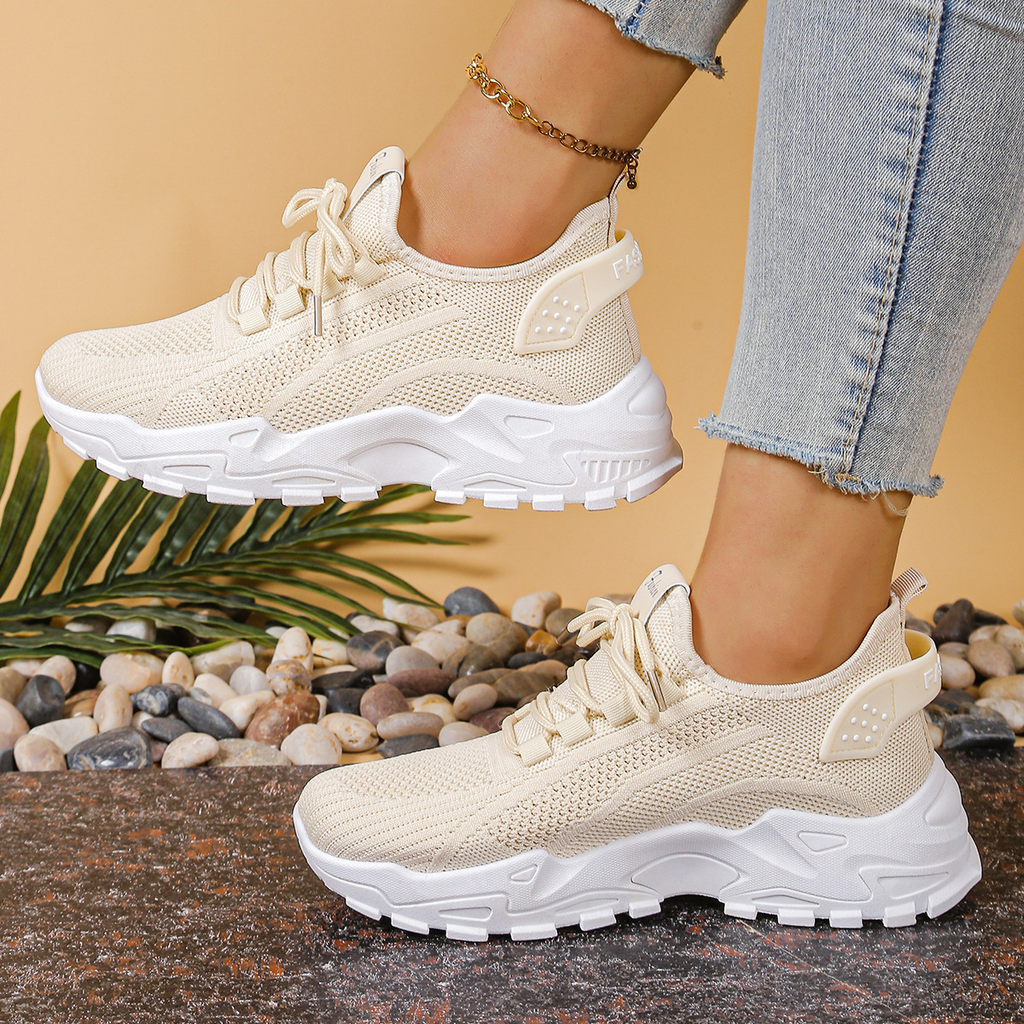 Uma | Wide Toe Box Orthopedic Sneakers