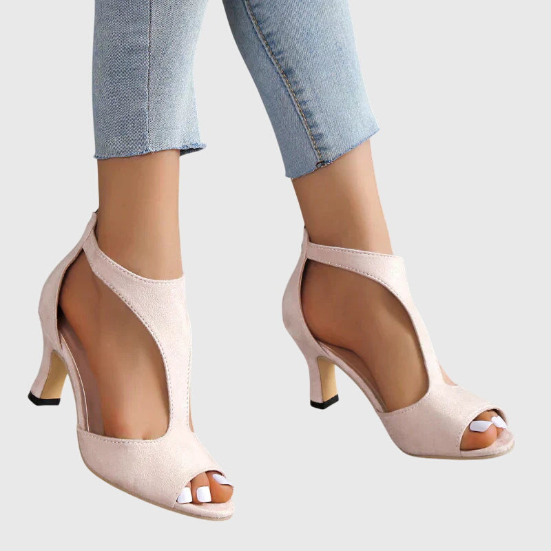 Winifred | Supportive Mid Heel Pumps