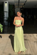 Xanthe | Pleated Fit Maxi Dress