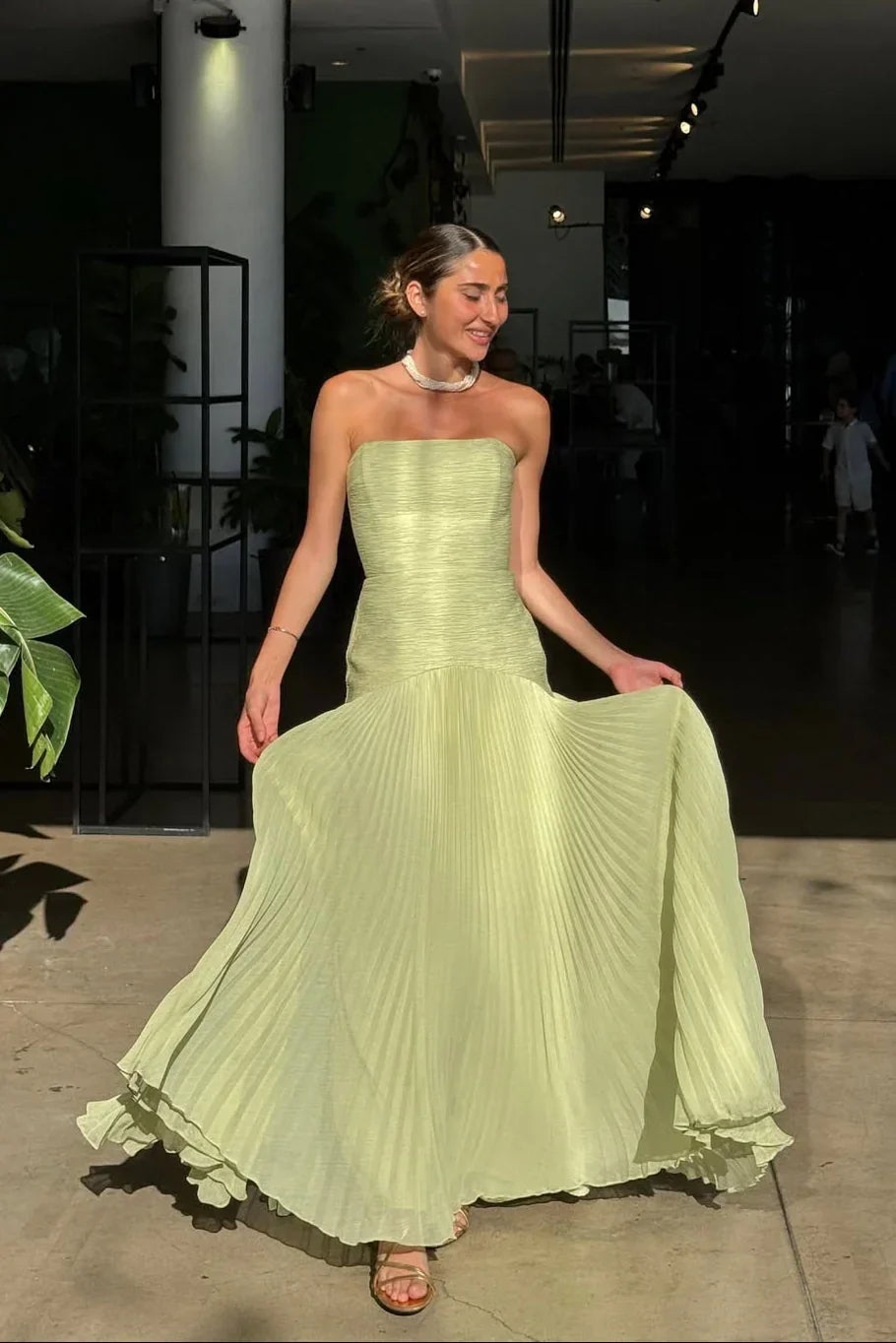 Xanthe | Pleated Fit Maxi Dress